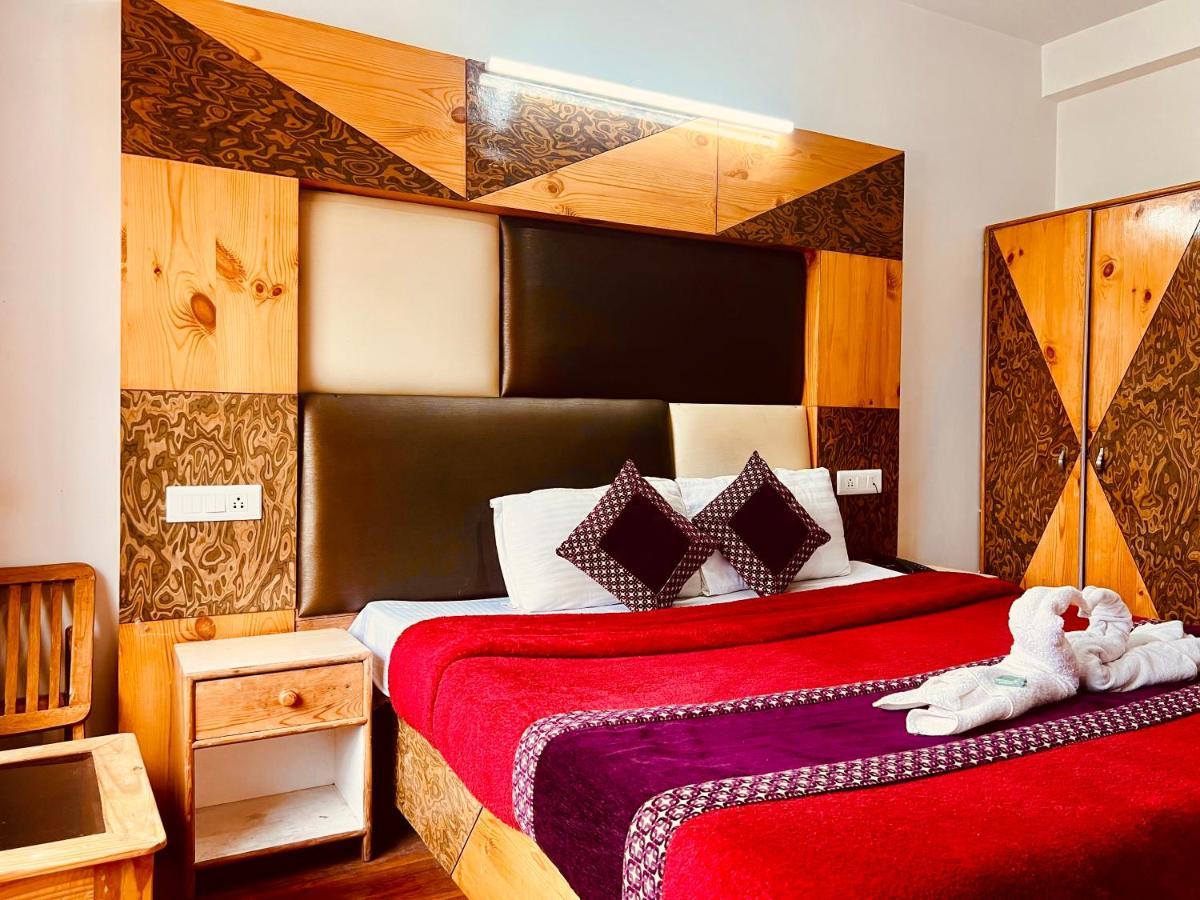 Wooib Hotels Manāli Zewnętrze zdjęcie