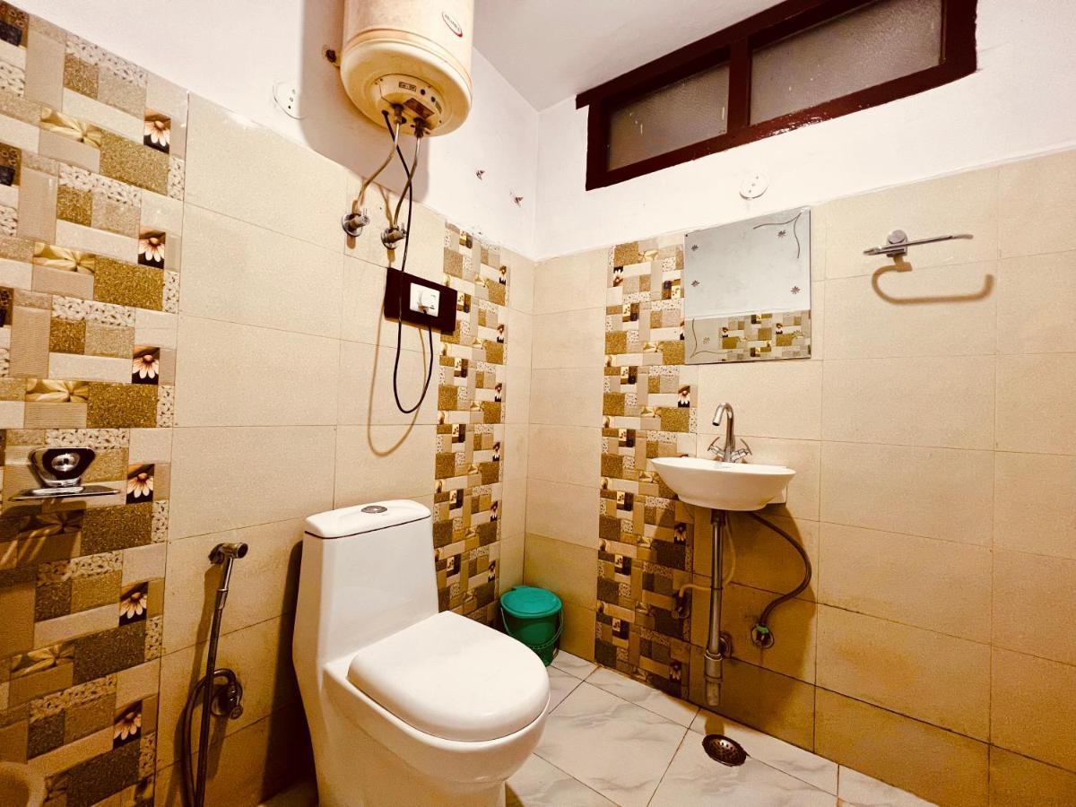 Wooib Hotels Manāli Zewnętrze zdjęcie